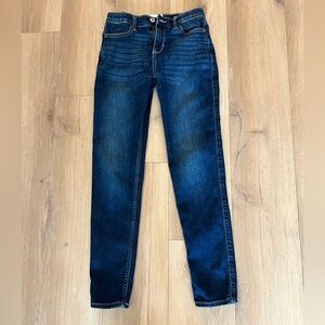 Abercrombie & Fitch Dark Blue skinny jean.  Size 9/10 Girls.  Long